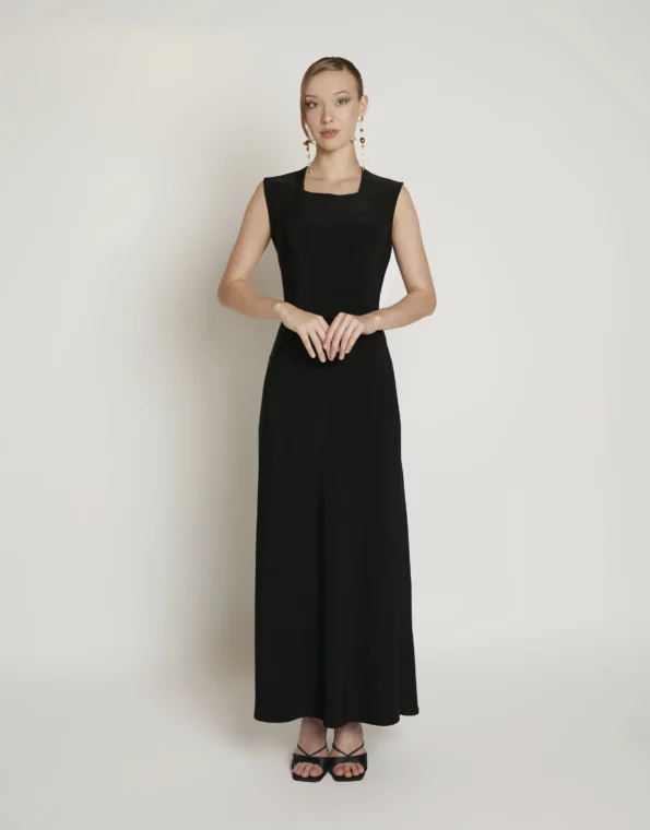 Aria form-fitting dress front view with elegant square neckline